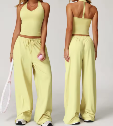 بدلة رياضية نسائية