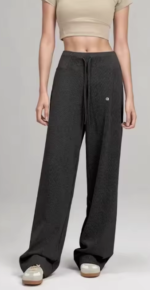 سويت بانتس نسائي